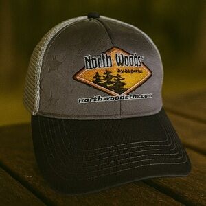 NWOT North Woods Trees Gray U.S. Stars Stripes Adjustable Trucker Baseballl Cap